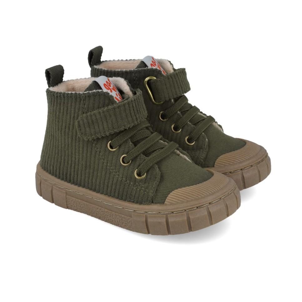 barefoot-booties-for-boys-251330-b701